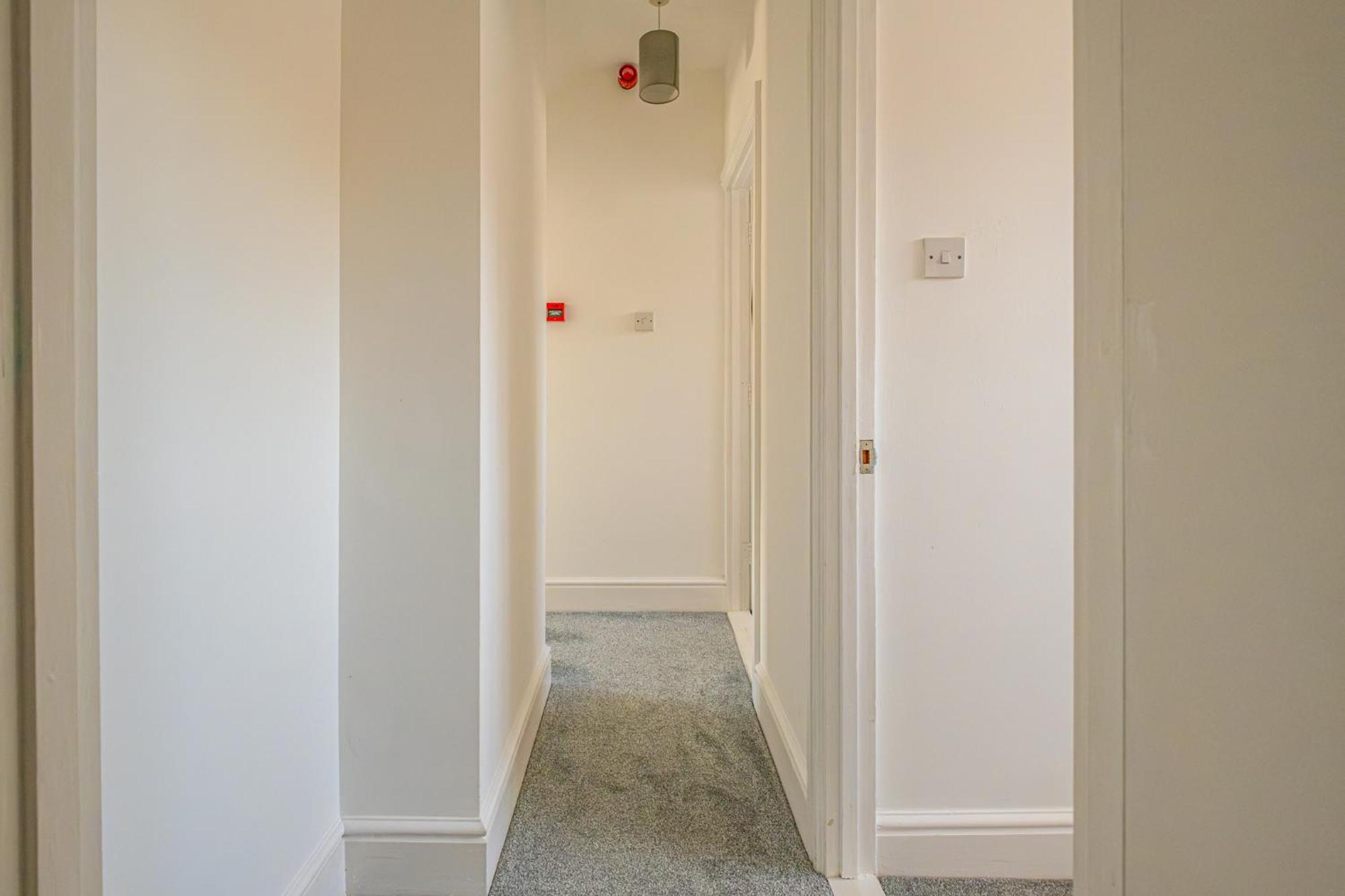 Castleview Coastal Comfort With 2 Parking Spaces Oystermouth Екстериор снимка